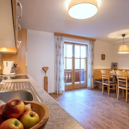 ゲストハウス Badererhof Christine Wechselberger 3*